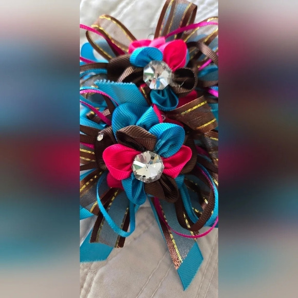 Other - 💚💥3/$15💥- Girls Bow Set of 2